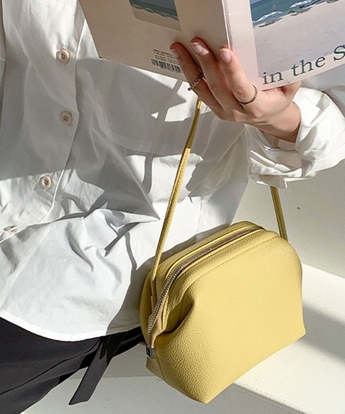 florist(フローリスト)の「2WAY レザータッチスクエア型ショルダーバッグ/ボストンバッグ(ボストンバッグ・レディース・イエロー/ベージュ/ライトグレー/ライトパープル/オリーブ/モカ/ブラック/グリーン/スカイブルー/オフホワイト・FREE)」の10枚目の写真