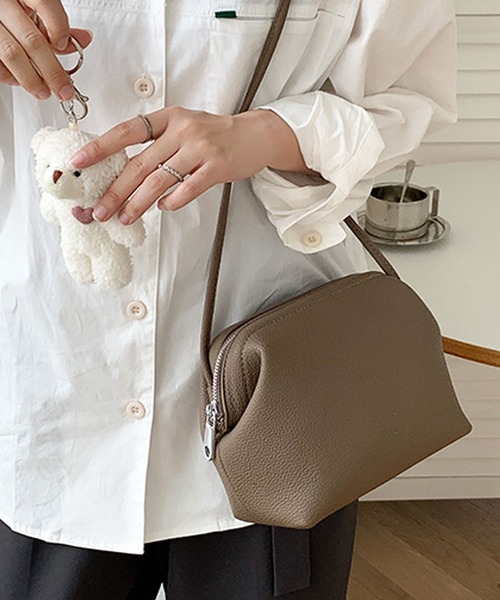 florist(フローリスト)の「2WAY レザータッチスクエア型ショルダーバッグ/ボストンバッグ(ボストンバッグ・レディース・イエロー/ベージュ/ライトグレー/ライトパープル/オリーブ/モカ/ブラック/グリーン/スカイブルー/オフホワイト・FREE)」の14枚目の写真