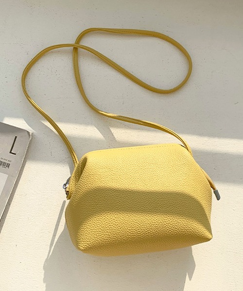 florist(フローリスト)の「2WAY レザータッチスクエア型ショルダーバッグ/ボストンバッグ(ボストンバッグ・レディース・イエロー/ベージュ/ライトグレー/ライトパープル/オリーブ/モカ/ブラック/グリーン/スカイブルー/オフホワイト・FREE)」の12枚目の写真