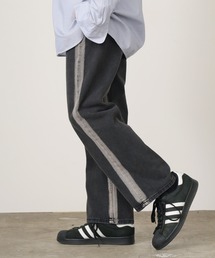 ヴィンテージ風サイドラインストレートデニムパンツ