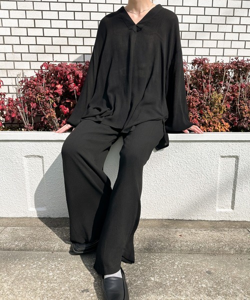 select MOCA by son(セレクトモカバイソン)の「キーネックボリュームスリーブオーバーブラウス(シャツ/ブラウス・レディース・ブラック/アイボリー/ライトグリーン/ブラウン・FREE)」の20枚目の写真