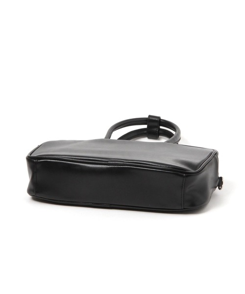 LAKOLE(ラコレ)の「スクエアボストンショルダーバッグ / 102105(ショルダーバッグ・レディース・ブラック/ライトグリーン/シルバー・FREE)」の4枚目の写真