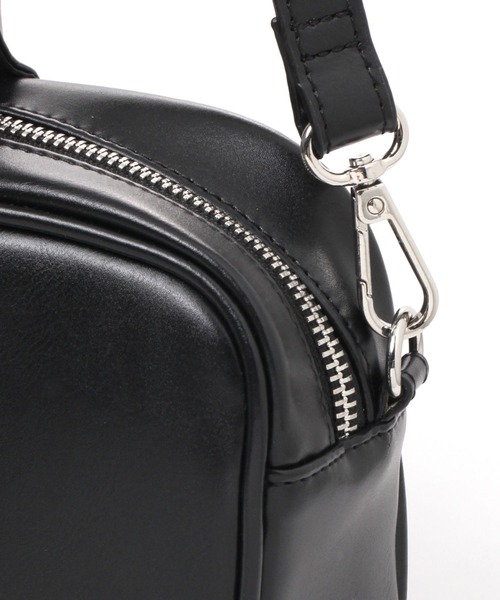 LAKOLE(ラコレ)の「スクエアボストンショルダーバッグ / 102105(ショルダーバッグ・レディース・ブラック/ライトグリーン/シルバー・FREE)」の7枚目の写真