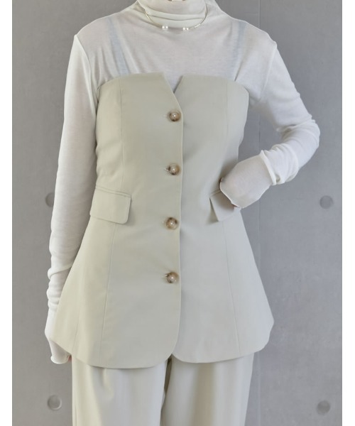 Re:EDIT（リエディ）の「[神山まりあさん着用][2024SS COLLECTION]ライトツイルベアボタンコンパクトビスチェ（ベスト・レディース・ベージュ/アイボリー/ブラック/グレー・MEDIUM/LARGE）」の11枚目の写真