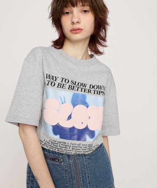 SLY（スライ）の「【再入荷】PUFFER LOGO T/SH パッファー ロゴ Tシャツ（Tシャツ/カットソー・レディース・ブラック/ブルー/杢グレー/ホワイト/グリーン・FREE）」の4枚目の写真