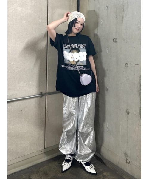 SLY（スライ）の「【再入荷】PUFFER LOGO T/SH パッファー ロゴ Tシャツ（Tシャツ/カットソー・レディース・ブラック/ブルー/杢グレー/ホワイト/グリーン・FREE）」の21枚目の写真