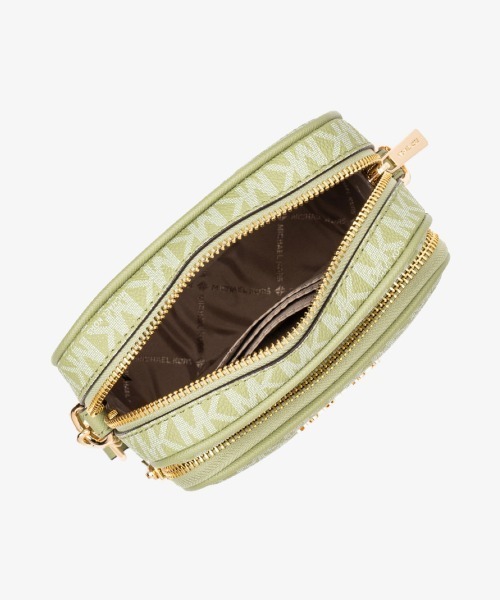 MICHAEL KORS(マイケルコース)の「JET SET TRAVEL チェーン クロスボディ ミディアム - MKシグネチャー(ショルダーバッグ・レディース・グリーン系・FREE)」の6枚目の写真