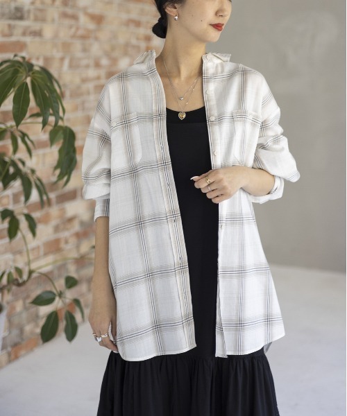 LEPSIM(レプシィム)の「チェックシャツ 994332(シャツ/ブラウス・レディース・ネイビー/ブラック/ライトブルー/オフホワイト・FREE)」の2枚目の写真