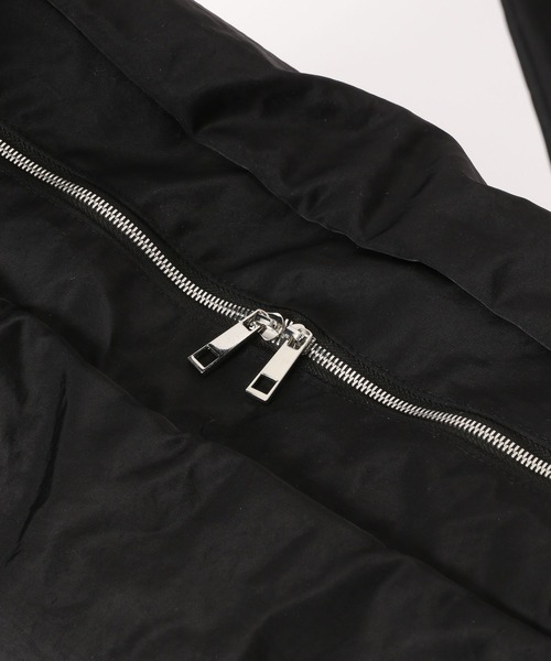 LOWRYS FARM（ローリーズファーム）の「ナイロンワイドストラップショルダーＢＡＧ　 106298（ショルダーバッグ・メンズ・ベージュ系その他/ブラック/グレー・FREE）」の9枚目の写真