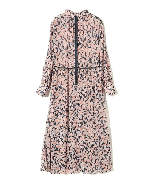 SHIPS（シップス）の「* 〈手洗い可能〉楊柳 フラワー プリント ティアード ワンピース 24SS ◇（ワンピース・レディース・ネイビー/グリーン・ONE SIZE）」の12枚目の写真