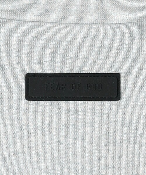 人気の！Fear Of God ESSENTIALS グレー クルーネックTシャツ★ FEAR OF GOD ESSENTIALS クルーネック Tシャツ | グレー