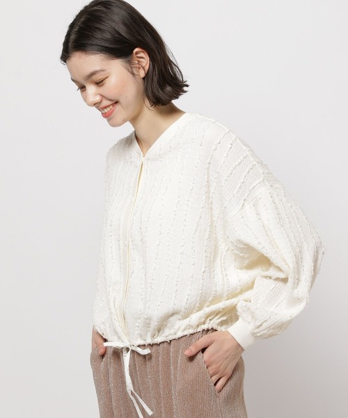 niko and...（ニコアンド）の「カットフリンジカーディガン（カーディガン/ボレロ・レディース・ブラック/レッド/アイボリー・FREE）」の3枚目の写真