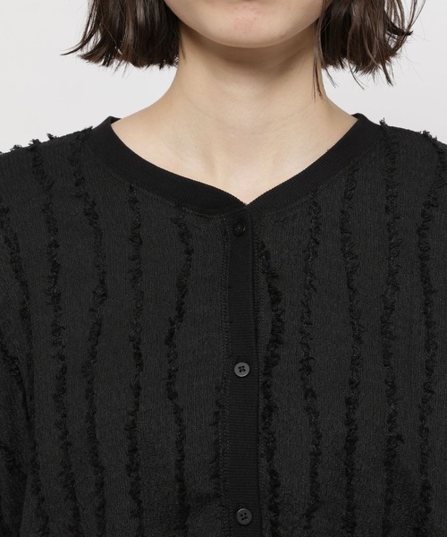 niko and...（ニコアンド）の「カットフリンジカーディガン（カーディガン/ボレロ・レディース・ブラック/レッド/アイボリー・FREE）」の14枚目の写真