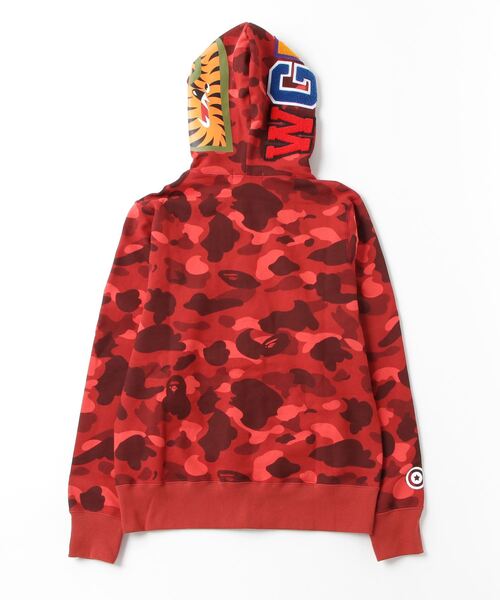 A BATHING APE（アベイシングエイプ）の「COLOR CAMO SHARK FULL ZIP