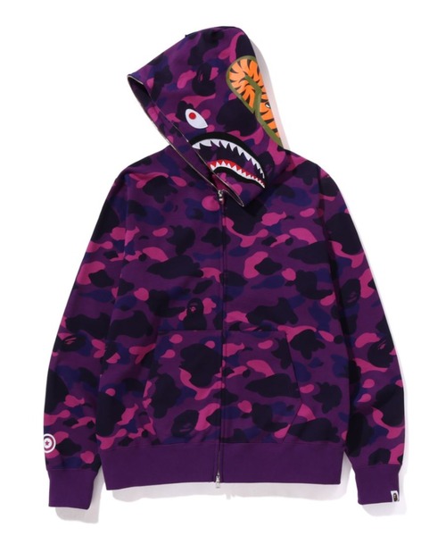 A BATHING APE（アベイシングエイプ）の「COLOR CAMO SHARK FULL