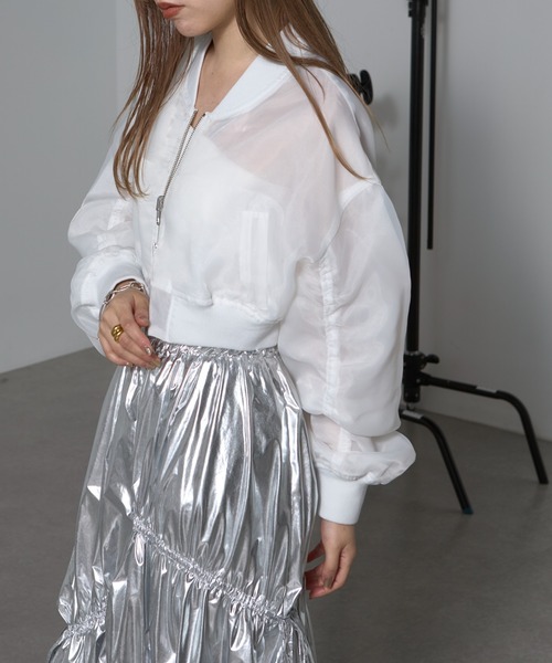 RAY CASSIN（レイカズン）の「【2way/リバーシブル】シアーメッシュショートMA-1（MA-1・レディース・ブルー/アイボリー/ブラック・FREE）」の9枚目の写真