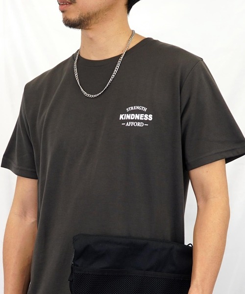 Burner(バーナー)の「【GROOVY STORE】ワンポイントロゴTシャツ 吸水速乾 UVカット(Tシャツ/カットソー・メンズ・クリアブラック/ホワイト系その他2/クリアブルー/スミクロ/ケリーグリーン/ライトブラック/ブラック/ネイビー/ホワイト/ブラック系その他2/ブラック系その他3/サーモンピンク・LL/M/L)」の4枚目の写真