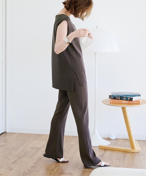 UR'S(ユアーズ)の「ニットフレアパンツ(その他パンツ・レディース・ブラウン/アイボリー/ブラック・L/M/S)」の10枚目の写真