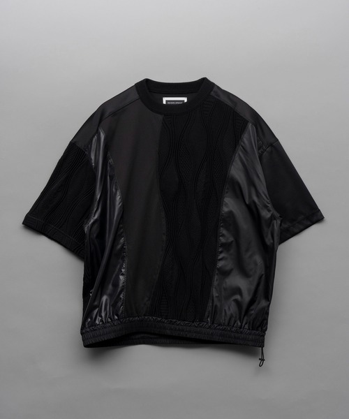 MAISON SPECIAL(メゾンスペシャル)の「《UNISEX》Different Material Combination Prime-Over Crew Neck T-Shirt/異素材切替プライムオーバークルーネックTシャツ【MAISON SPECIAL/メゾンスペシャル】(Tシャツ/カットソー・メンズ・ブラック/チャコールグレー/ホワイト・1/2)」の4枚目の写真