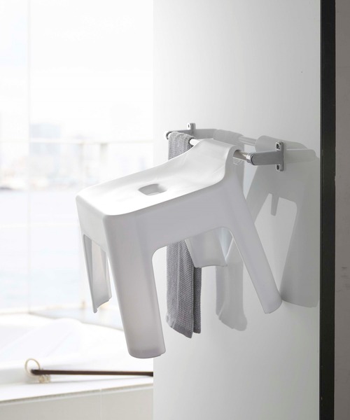 BIRTHDAY BAR(バースデイバー)の「tower 引っ掛け風呂イス(バス/トイレグッズ・レディース・ホワイト・フリー)」の5枚目の写真