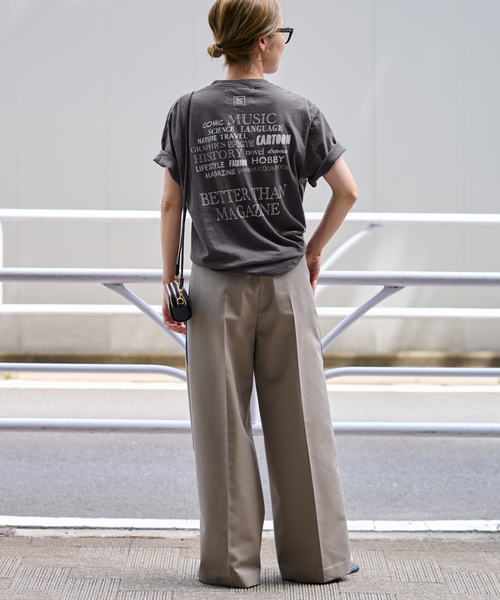FRAMeWORK（フレームワーク）の「BETTER THAN GOOD/ベターザングッド BTG GOOD BOOKS Tシャツ（Tシャツ/カットソー・レディース・ホワイト/チャコールグレー/ベージュ・FREE）」の6枚目の写真