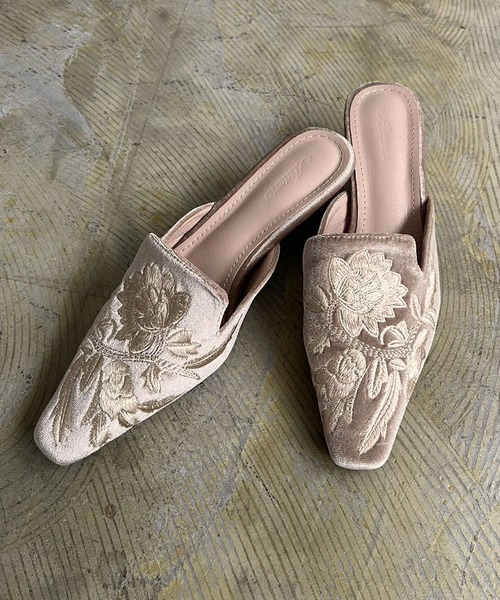 セール】ベロア刺繍ミュール（サンダル）｜Jewelobe（ジュエローブ）の