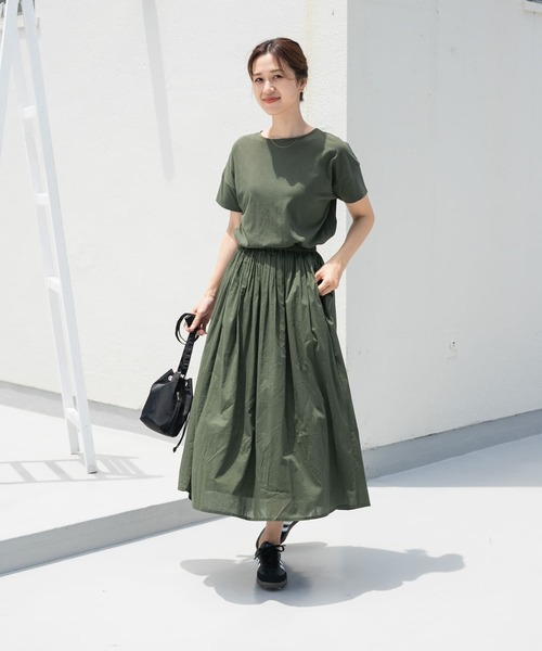 URBAN RESEARCH DOORS(アーバンリサーチドアーズ)の「コットンボイルドッキングギャザーワンピース(ワンピース・レディース・グリーン/グレー系その他/パープル/ネイビー・MEDIUM)」の13枚目の写真