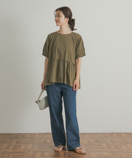 URBAN RESEARCH DOORS(アーバンリサーチドアーズ)の「レース切替ギャザーペプラムブラウス(シャツ/ブラウス・レディース・ブラック/ブラウン系その他・MEDIUM)」の22枚目の写真