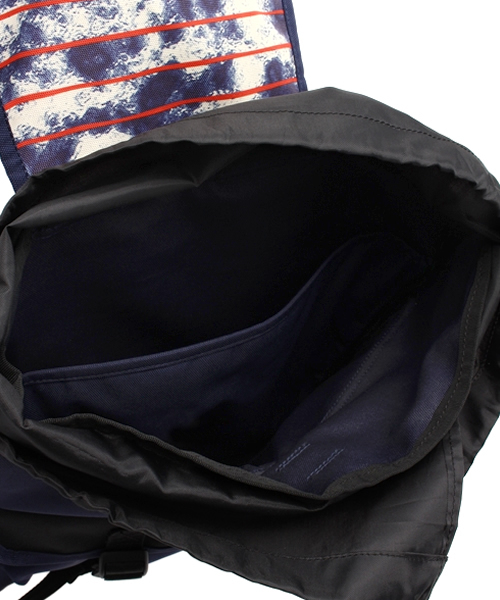 PINE FORT(パインフォート)の「【PINE FORT】 FLAP PACK 5F(バックパック/リュック・レディース・グレー/ネイビー・ONE SIZE)」の10枚目の写真
