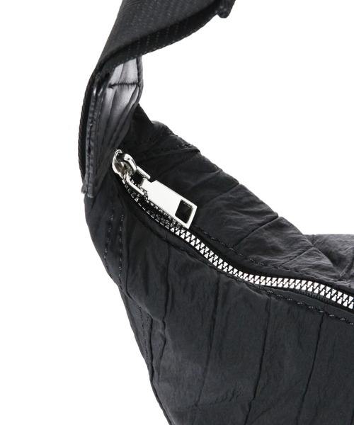 3.3 Field Trip （3.3フィールドトリップ）の「3.3 Field Trip／ナイロンBAG（ショルダーバッグ・レディース・ブラック/アイボリー・FREE）」の6枚目の写真