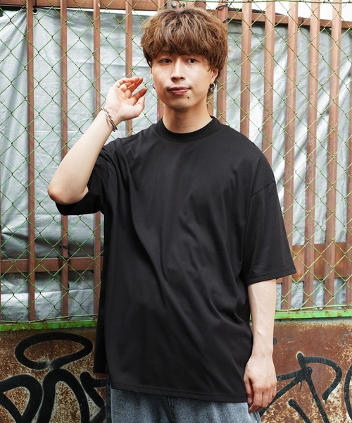 Beno（ビーノ）の「シルキータッチクルーネック&ジャケット専用Tシャツ（Tシャツ/カットソー・メンズ・グレー系/ベージュ系1/ホワイト系/ホワイト系1/ブラック系/サックスブルー系1/イエロー系/イエロー系1/ブラック系1/グレー系1/ベージュ系/サックスブルー系・MEDIUM/LARGE）」の4枚目の写真