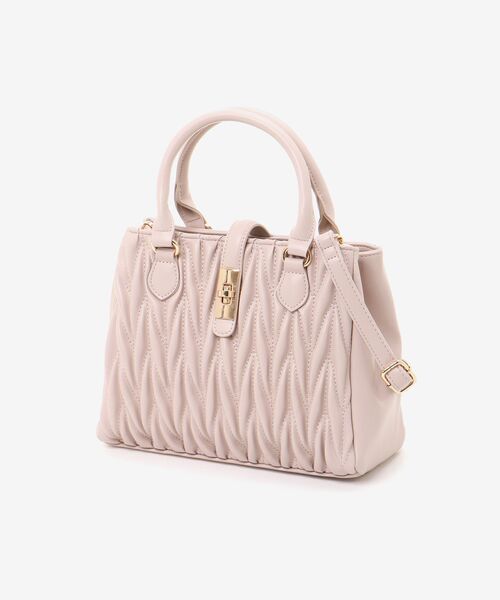 MAJESTIC LEGON（マジェスティックレゴン）の「クラシカルスクエアハンドバッグ（ショルダーバッグ・レディース・ピンク/キャメル/ブラック/アイボリー/グレイッシュベージュ/ボルドー/サックスブルー/ラベンダー/ブラウン/ピンク系その他・FREE）」の12枚目の写真