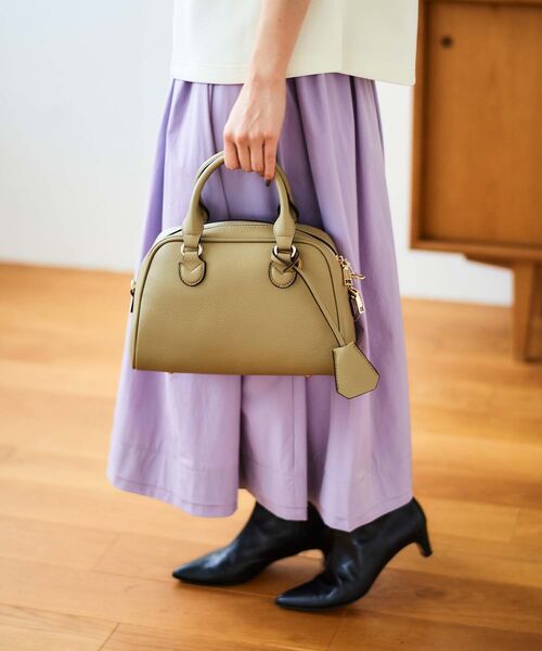 le.coeur blanc（ルクールブラン）の「フェイクレザーボストンBAG（ボストンバッグ・レディース・ブルー/ベージュ/オリーブ/ブラック・FREE）」の9枚目の写真