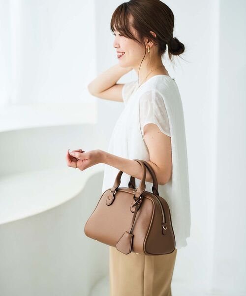 le.coeur blanc（ルクールブラン）の「フェイクレザーボストンBAG（ボストンバッグ・レディース・ブルー/ベージュ/オリーブ/ブラック・FREE）」の15枚目の写真