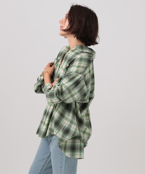 BAYFLOW（ベイフロー）の「[ヒップまでカバーできる]アソートチェックBIGシャツ（シャツ/ブラウス・レディース・ブラック/グリーン/エンジ/ベージュ・SMALL/MEDIUM）」の18枚目の写真