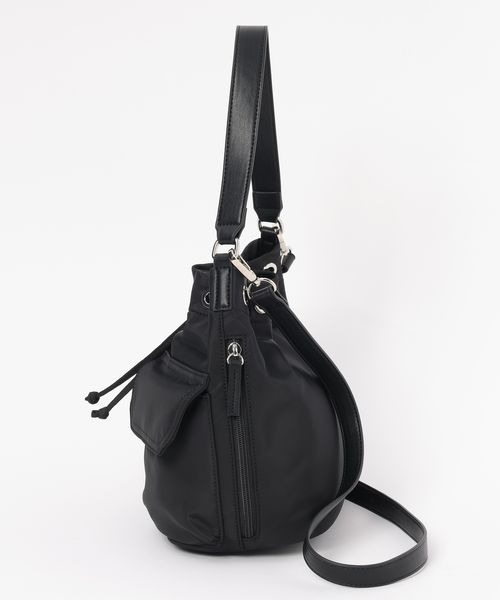 LOWRYS FARM（ローリーズファーム）の「リッタイポケツキキンチャク　144425（ショルダーバッグ・レディース・ブラック/アイボリー・FREE）」の14枚目の写真