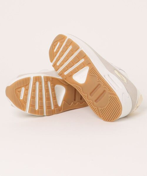 NIKE(ナイキ)の「【NIKE】FD4328-100 ナイキ ウィメンズ エア マックス 90 LV8(スニーカー・レディース・アイボリー・23cm/23.5cm/24cm/24.5cm/25cm)」の3枚目の写真