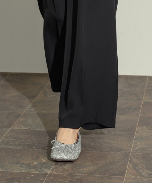 NEUNA（ヌナ）の「スクエアラメバレエシューズ（パンプス・レディース・ゴールド/シルバー/ブラック・36/38/39）」の15枚目の写真