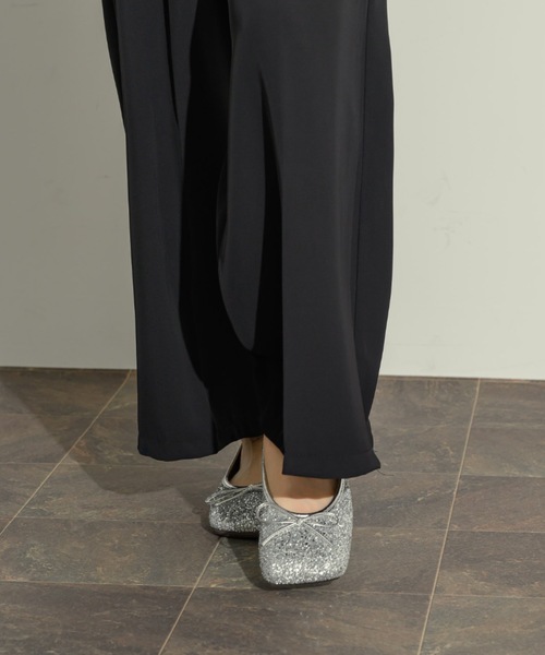 NEUNA（ヌナ）の「スクエアラメバレエシューズ（パンプス・レディース・ゴールド/シルバー/ブラック・36/38/39）」の16枚目の写真