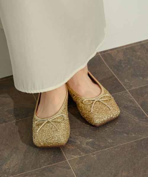 NEUNA（ヌナ）の「スクエアラメバレエシューズ（パンプス・レディース・ゴールド/シルバー/ブラック・36/38/39）」の17枚目の写真