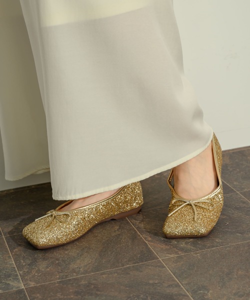 NEUNA（ヌナ）の「スクエアラメバレエシューズ（パンプス・レディース・ゴールド/シルバー/ブラック・36/38/39）」の19枚目の写真