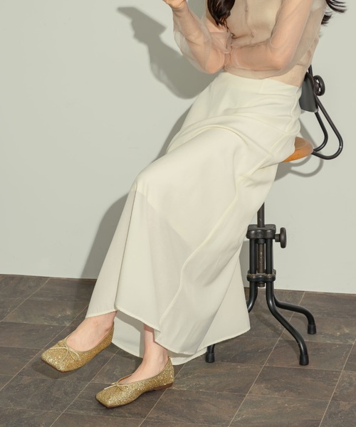 NEUNA（ヌナ）の「スクエアラメバレエシューズ（パンプス・レディース・ゴールド/シルバー/ブラック・36/38/39）」の22枚目の写真