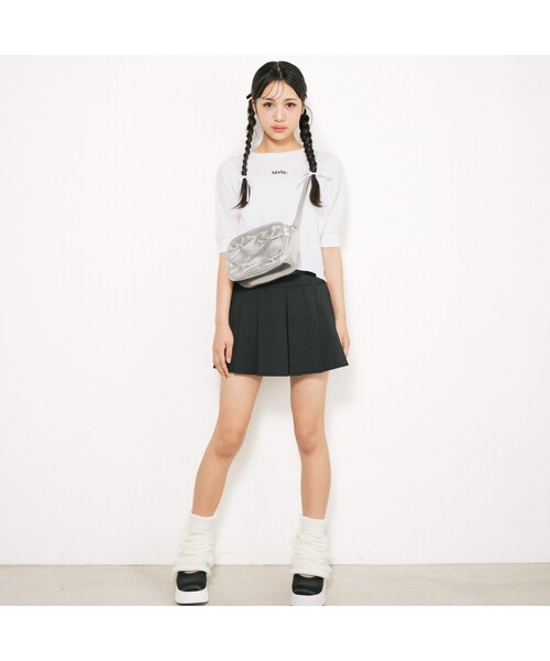 PINK-latte(ピンクラテ)の「◆【カラー追加/オールシーズン対応】ベルト付きプリーツスカート(スカート・キッズ・チャコールグレー/ブラック/ベージュ/ブラウン系・16/15 /14/13)」の9枚目の写真