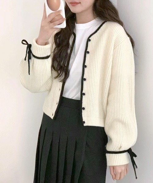 新品◆Rene◆2024年DM掲載即完売品◆リボン付きプルオーバーニット◆36 新品◇Rene◇2024年DM掲載即完売品◇リボン付きプルオーバー