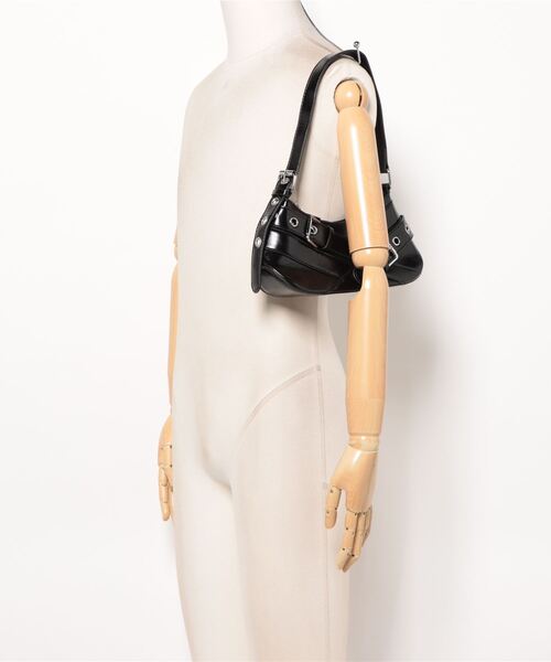 INASTUDIOS(イーナストゥディオス)の「ベルトデザイン フェイクレザーショルダーバッグ レディース(ショルダーバッグ・レディース・シルバー/ブラック/ホワイト/ワインレッド・FREE)」の22枚目の写真
