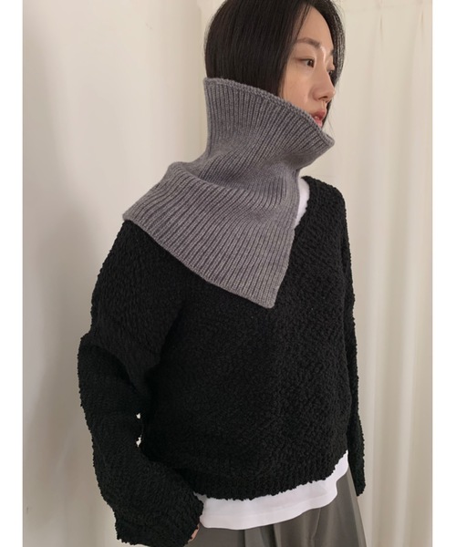 Didot.showroom（ディドット ショールーム）の「Vネッククロップドニット（ニット/セーター・レディース・カーキ/ブラック/ブルー/アイボリー・FREE）」の12枚目の写真