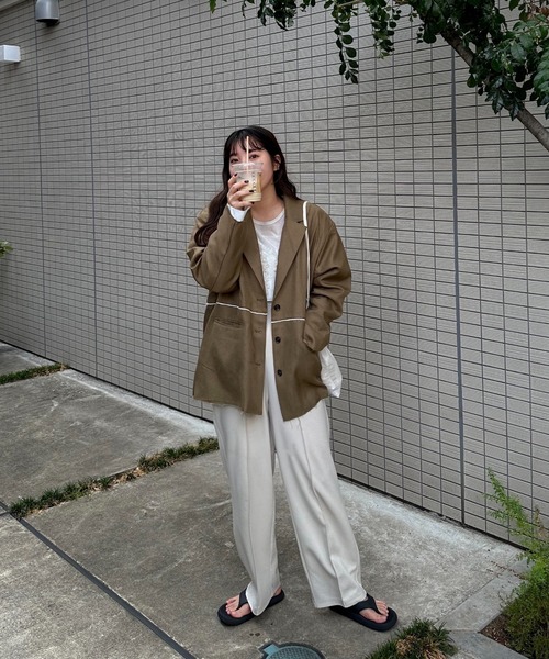 新品 lawgy ラウジー ウエスト バイカラー ツイル テイラード ジャケット lawgy（ラウジー）の「waist bicolor twill tailored jacket