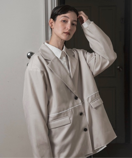 新品 lawgy ラウジー ウエスト バイカラー ツイル テイラード ジャケット lawgy（ラウジー）の「waist bicolor twill tailored jacket