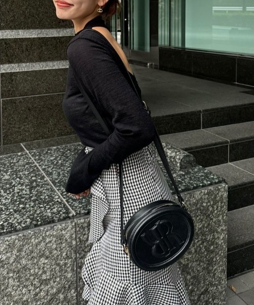 rienda（リエンダ）の「バックオープンボタンニットトップス（ニット/セーター・レディース・ピンク/ブラウン/アイボリー/ブラック・FREE）」の12枚目の写真