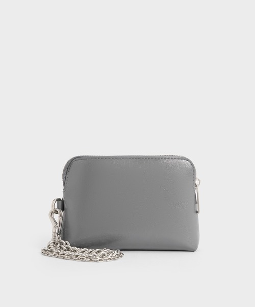 CHARLES & KEITH(チャールズ & キース)の「Atwood アットウード クリンクルエフェクトチェーンハンドルポーチ(ポーチ・レディース・スミクロ/シルバー/グレー・XXS)」の5枚目の写真